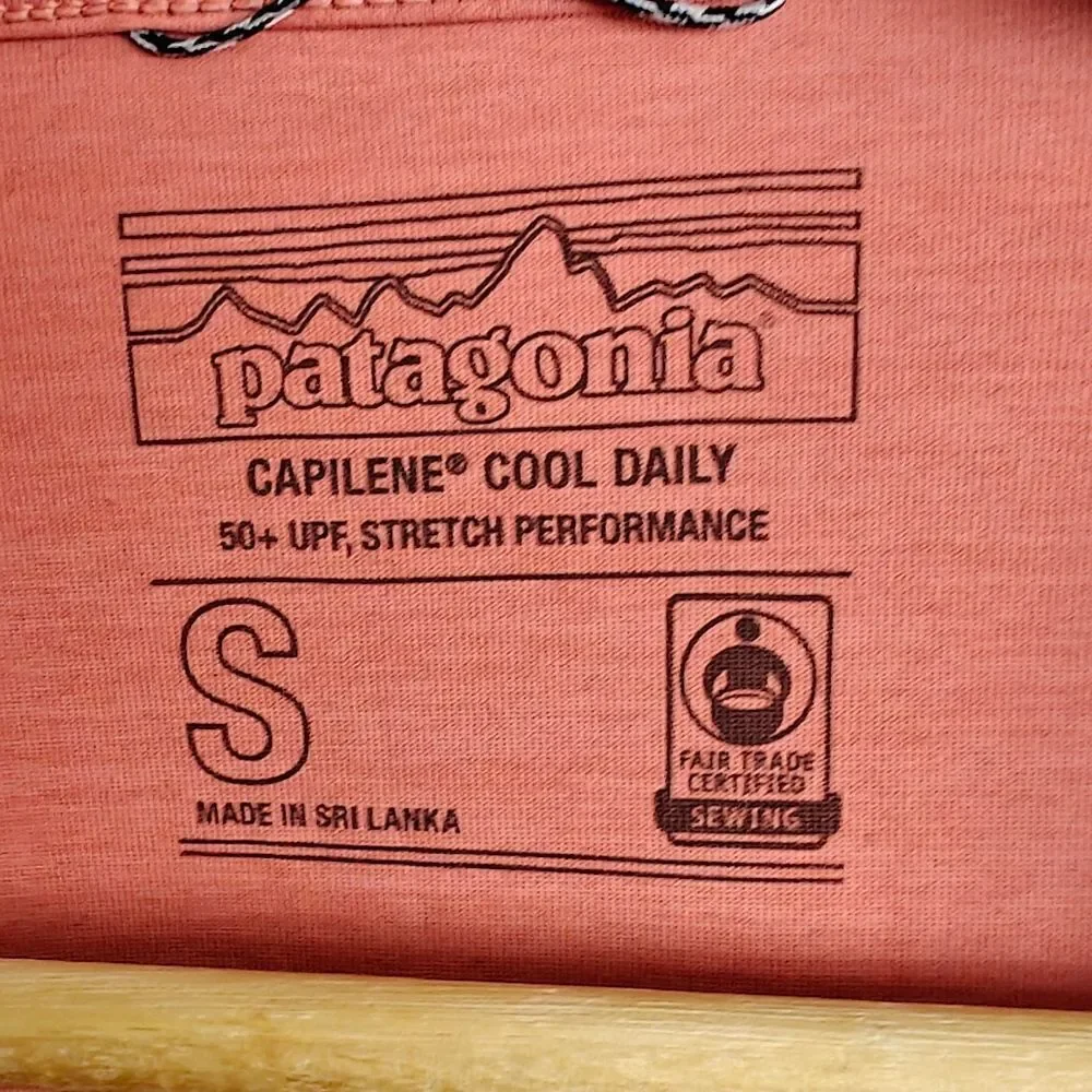 Patagonia Women's Peach Long Sleeve Top Size S - Picture 9 of 10